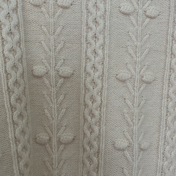 Loft cream sweater with black bow - Picture 3 of 4